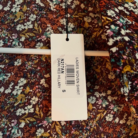 Floral button down - Small - Picture 3 of 3